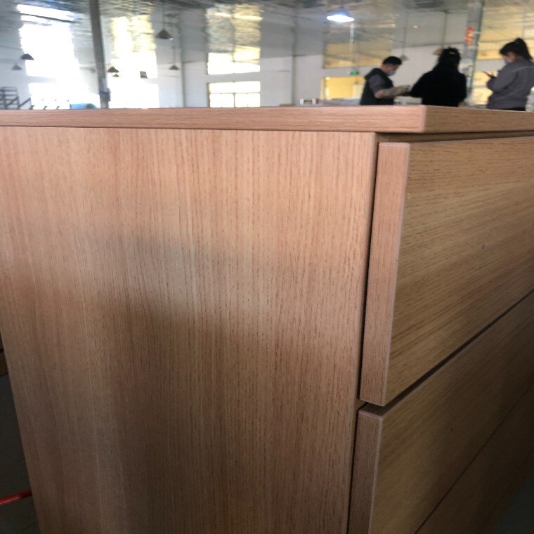 サイドテーブル